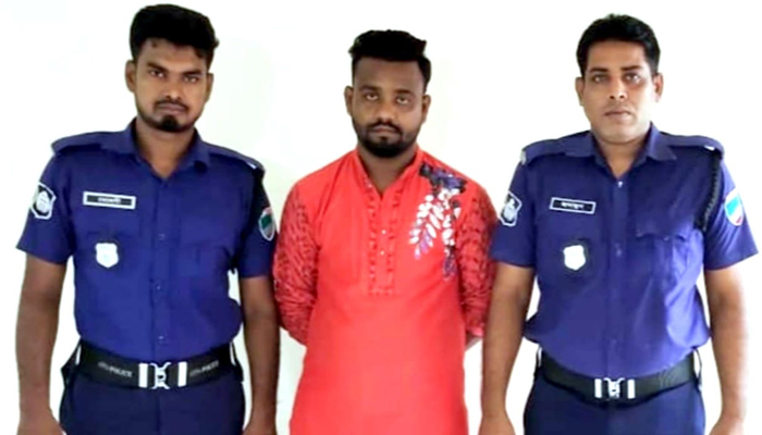 দেবহাটায় বিয়ের প্রলোভনে তরুণীকে ধর্ষণ, অভিযুক্ত গ্রেপ্তার