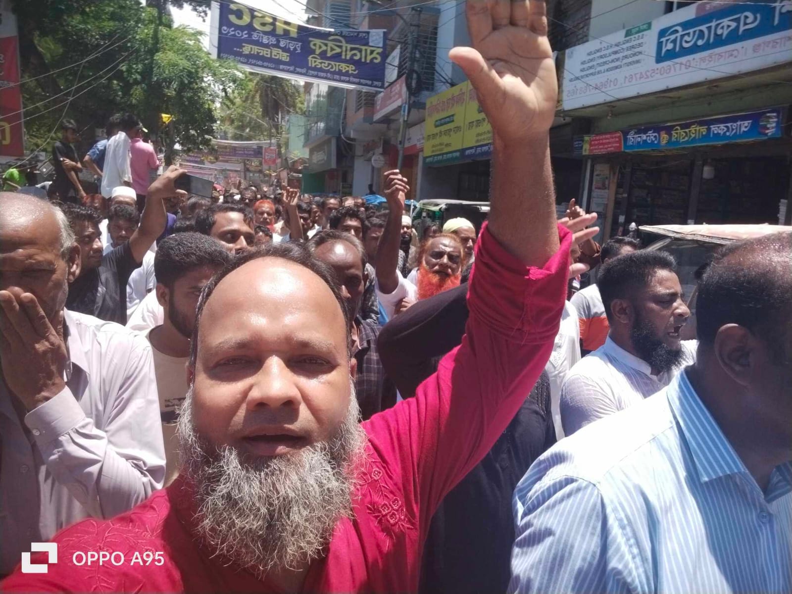 বিএনপি-পুলিশ সংঘর্ষ, কিশোরগঞ্জে গুলিবিদ্ধসহ আহত শতাধিক