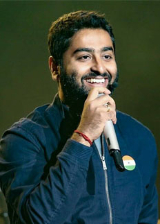 ‘মাটির মানুষ’ অরিজিৎ সিং