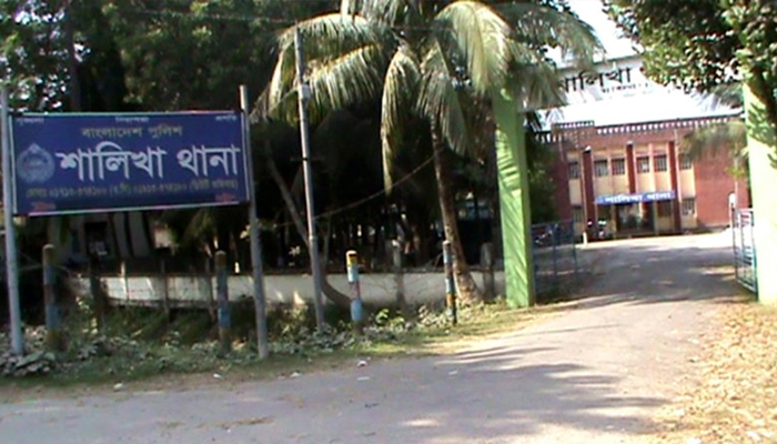 শালিখায় গৃহবধূ ধর্ষণ: থানায় মামলা, গ্রেপ্তার ২