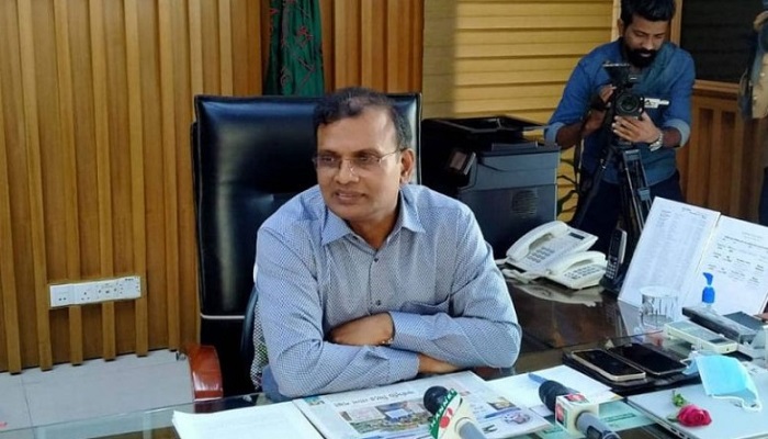 রাজনৈতিক দলগুলোর সঙ্গে সংলাপ নিয়ে ভাবছি না