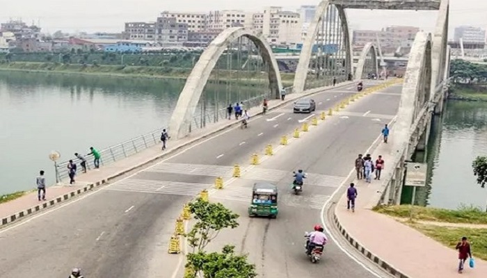 হাতিরঝিলে ট্রাকের ধাক্কায় কলেজছাত্র নিহত