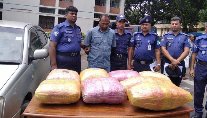 গাইবান্ধায় ৪০ কেজি গাঁজাসহ মাদক ব্যবসায়ি গ্রেপ্তার