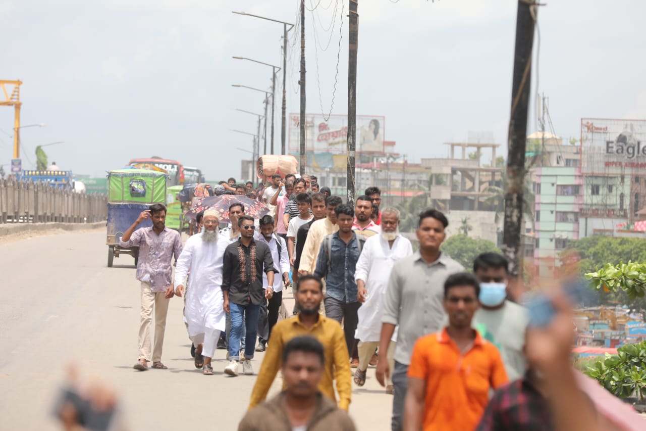ঢাকার প্রবেশপথে পুলিশের ব্যাপক তল্লাশি