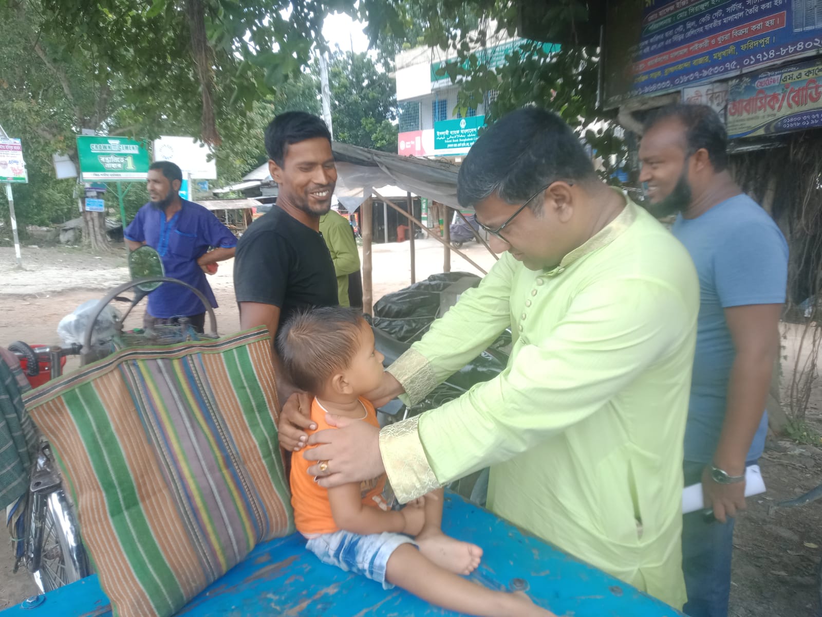 দিনভর গণসংযোগে আরিফুর রহমান দোলন