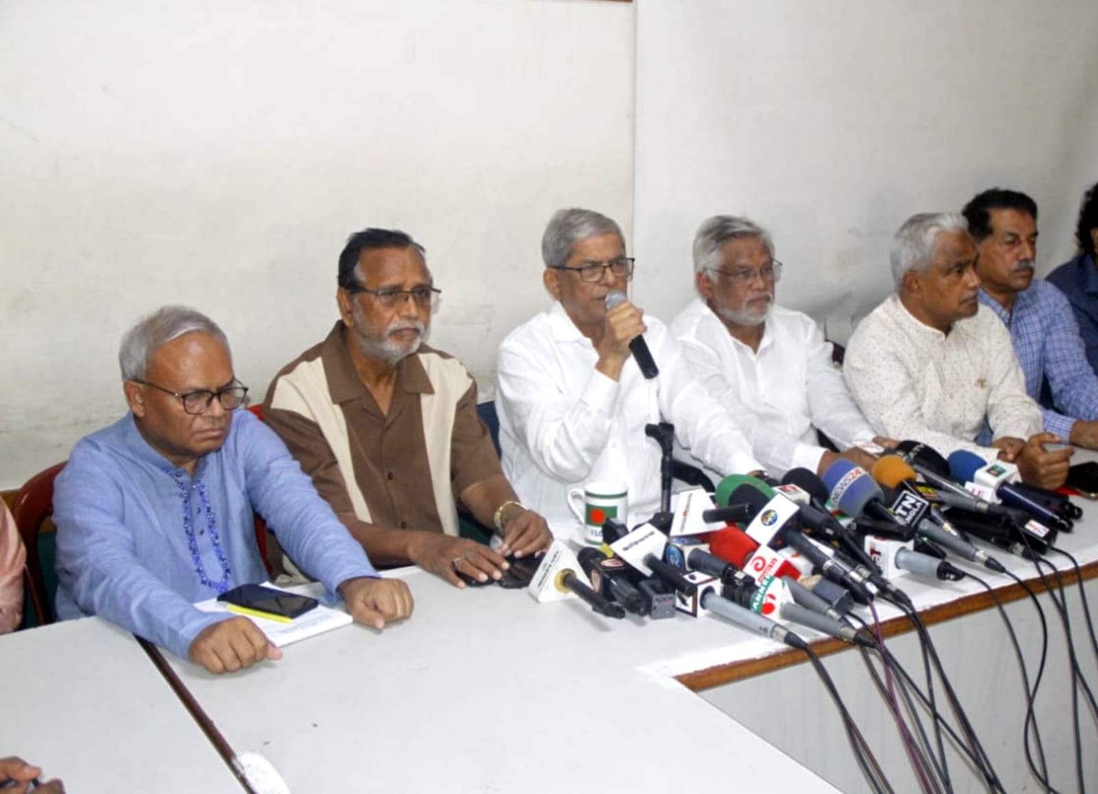 সরকারের বিশেষ ব্যক্তিরা উসকানিমূলক বক্তব্য দিচ্ছেন: ফখরুল