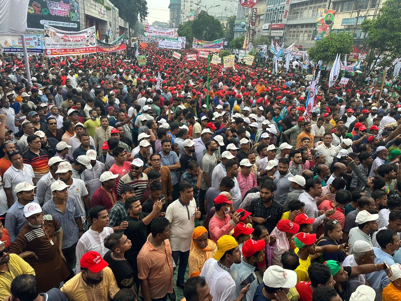 আ.লীগের তিন সংগঠনের শান্তি সমাবেশ শুরু