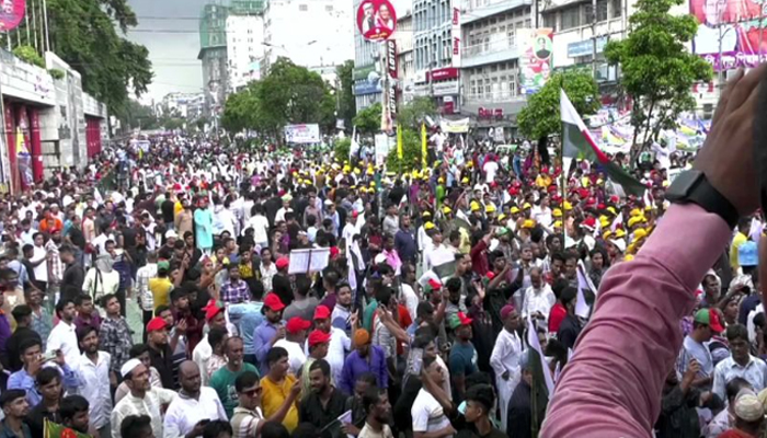 আ.লীগের তিন সংগঠনের শান্তি সমাবেশ শুরু