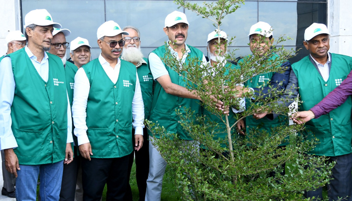 বিজিএমইএ'র উদ্যোগে সপ্তাহব্যাপী বৃক্ষরোপণ কর্মসূচি শুরু