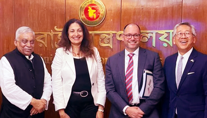 যুক্তরাষ্ট্রের প্রতিনিধিদের ঢাকা সফর নিয়ে যা বললেন কূটনীতিকরা