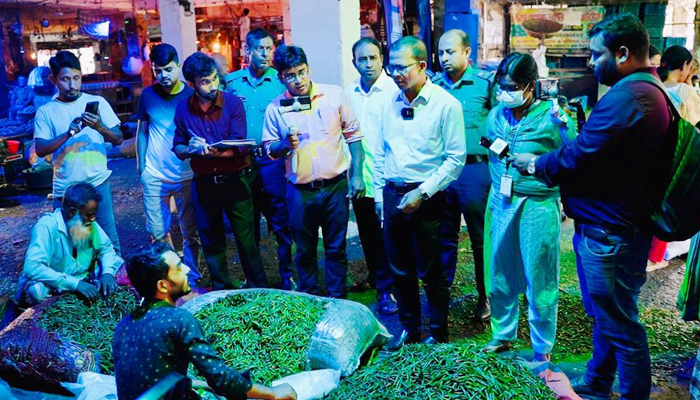 ঢাকাসহ সারাদেশে কাঁচা মরিচের মূল্য তদারকি অভিযান