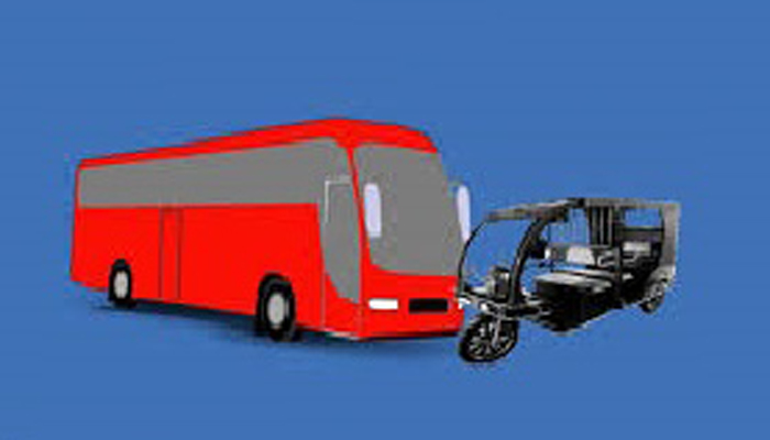 বাসের ধাক্কায় ২ ইজিবাইকের যাত্রী নিহত