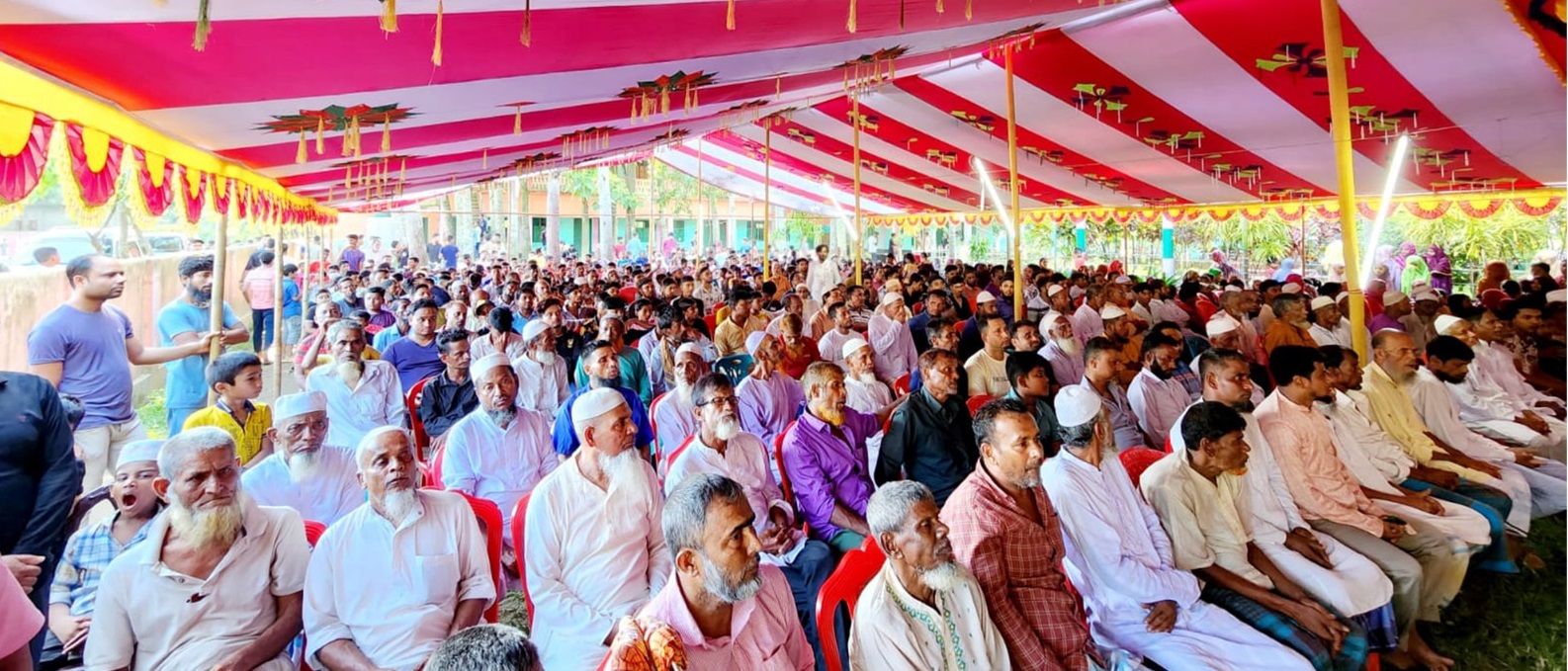 স্মার্ট বাংলাদেশ গঠনে কাজ করছেন শেখ হাসিনা