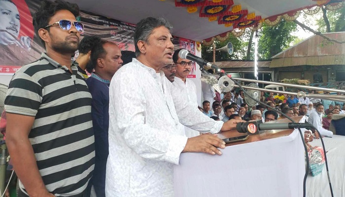 শেখ কামালই আমাকে ক্রীড়াঙ্গনে টুটুল বানিয়েছেন