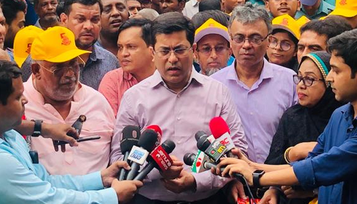 ডেঙ্গু নিয়ন্ত্রণে আসছে, তবু সন্তুষ্টির ঢেকুর নিতে চাই না