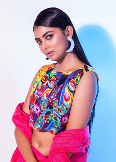 আকস্মিক ঢাকা সফর ইধিকার