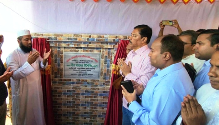 অবকাঠামো খাতে উন্নয়নে চমক দেখিয়েছেন প্রধানমন্ত্রী: পার্বত্যমন্ত্রী