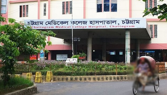গাছে উঠতে গিয়ে শিক্ষার্থীর মৃত্যু