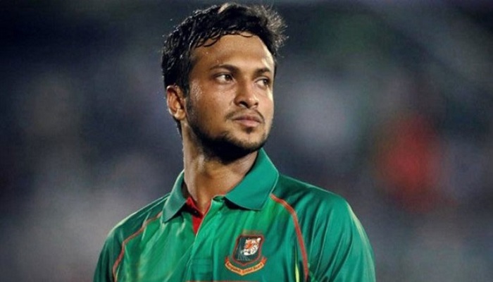 সাকিবের রহস্যময় স্ট্যাটাস, ‘আমি আর খেলবো না’