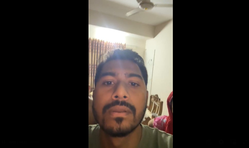 মধ্যরাতে ফেসবুক লাইভে নুর