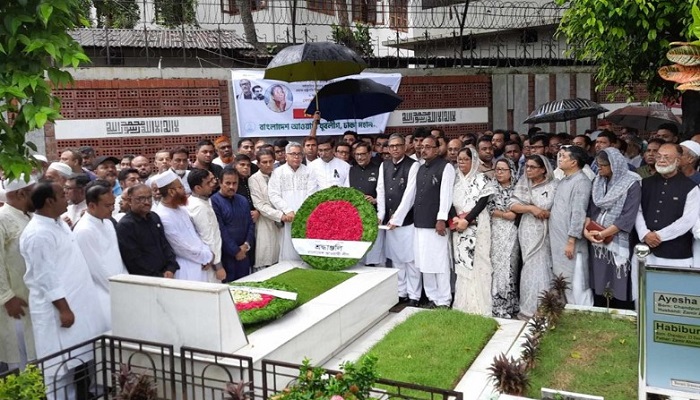 আইভি রহমানের সমাধিতে আ.লীগের শ্রদ্ধা