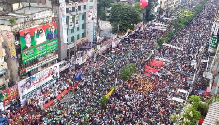 সরকারকে ‘শেষ ধাক্কা’র টার্গেট বিএনপির