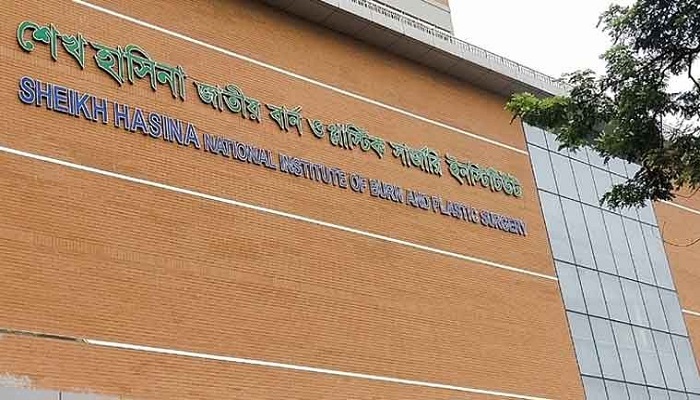 রাজধানীতে বিস্ফোরণ, একই পরিবারের ৫ জন দগ্ধ