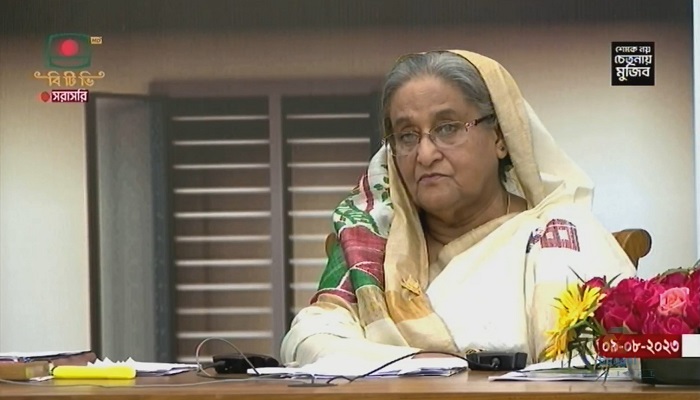 আমাদের আঘাত দেয়ার জন্য খালেদা মিথ্যা জন্মদিন পালন করতেন
