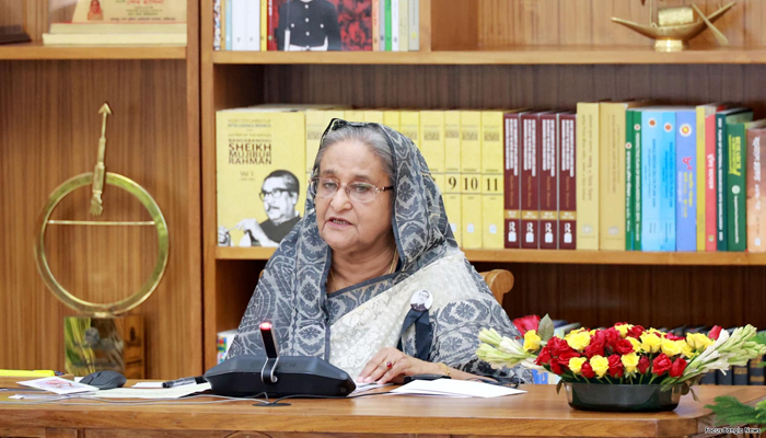 সর্বজনীন পেনশন ব্যবস্থায় কারো কাছে হাত পাততে হবে না