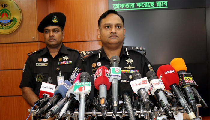 মোবাইল ব্যাংকিংয়ের টাকা লুটের জন্যই নৃশংস খুনের শিকার হন চাচা ভাতিজা