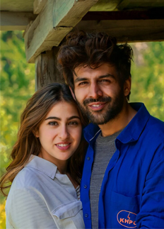 প্রেম ভাঙ্গলেও ভালো বন্ধু সারা-কার্তিক