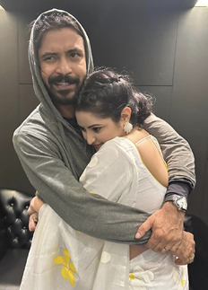 অভিমান ভুলে ফের একত্রিত রাজ-পরীমণি