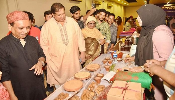 ৬৪ জেলার খাবার একই ছাদের নিচে