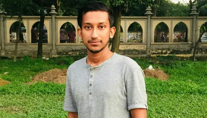 ঢাবির হল থেকে শিক্ষার্থীর ঝুলন্ত লাশ উদ্ধার