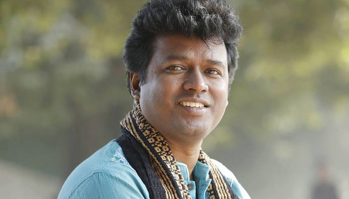 বকেয়া বেতন পেতে বাধা নেই জবি শিক্ষক রাজীব মীরের