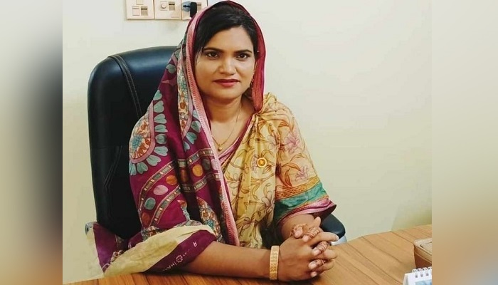 মুক্তিযোদ্ধার সনদ বানানোর কথা বলে যুব মহিলা লীগ নেত্রীর অর্থ বাণিজ্য!
