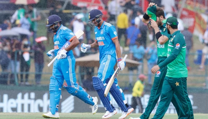 জয়ের জন্য পাকিস্তানের দরকার ২৬৭ রান