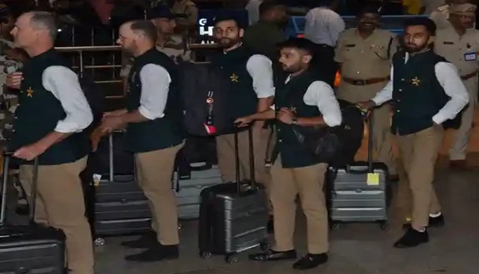 দীর্ঘ সাত বছর পর ভারতে পাকিস্তান ক্রিকেট দল