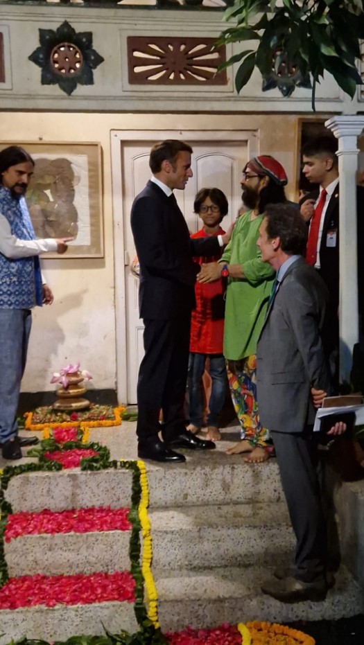 রাহুল আনন্দের বাসায় ম্যাক্রোঁর ১ ঘণ্টা ৪০ মিনিট (ভিডিও)
