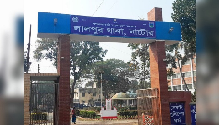 নাটোরে আ.লীগ নেতাকে কুপিয়ে হত্যা
