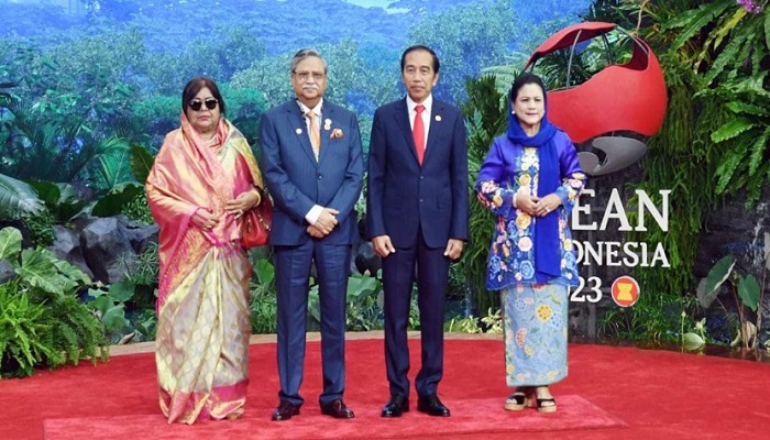 আসিয়ানের শীর্ষ সম্মেলনে যোগ দিলেন রাষ্ট্রপতি