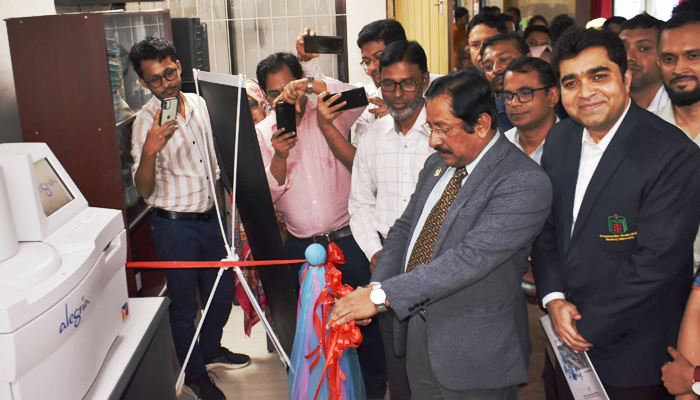 মাত্র ৫ এমএল রক্ত দিয়ে ৫০ জটিল রোগ নির্ণয়
