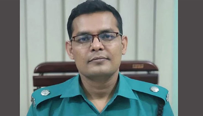 তদন্ত কমিটিতে এডমিন ক্যাডার ও ছাত্রলীগকে রাখার দাবি