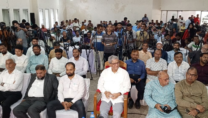 রাষ্ট্র এখন যন্ত্রণার কারখানা
