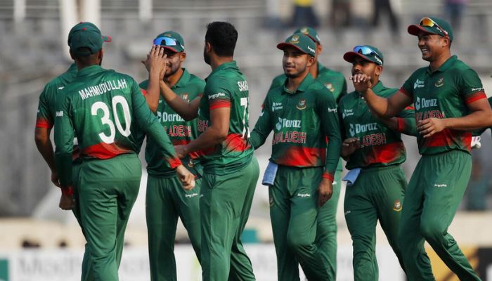 বিশ্বকাপ দল ঘোষণা আগামীকাল, ফিরছেন রিয়াদ