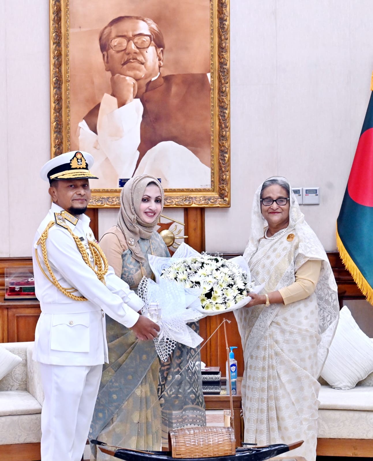 এডমিরাল পদে পদোন্নতি পেলেন নৌবাহিনী প্রধান
