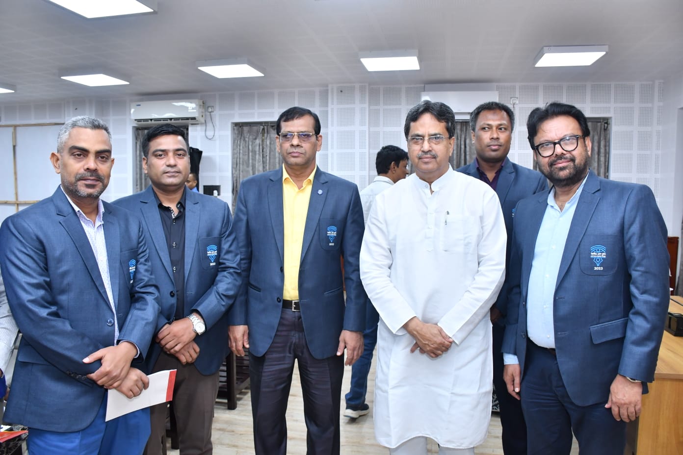 শেখ হাসিনার সঙ্গে দেখা করতে চান ত্রিপুরার মুখ্যমন্ত্রী
