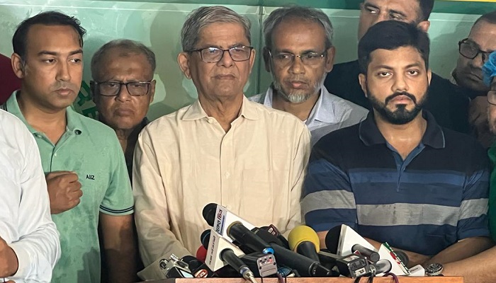ব্যর্থতার দায়ে দুই সিটি মেয়রের পদত্যাগ করা উচিত
