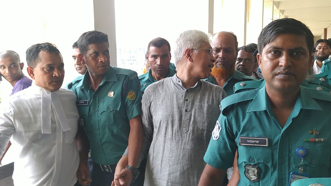 আদিলুর-এলানের ২ বছর কারাদণ্ড