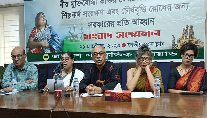 ভাস্কর ফেরদৌসী প্রিয়ভাষিণীর শিল্পকর্ম সংরক্ষণের দাবি